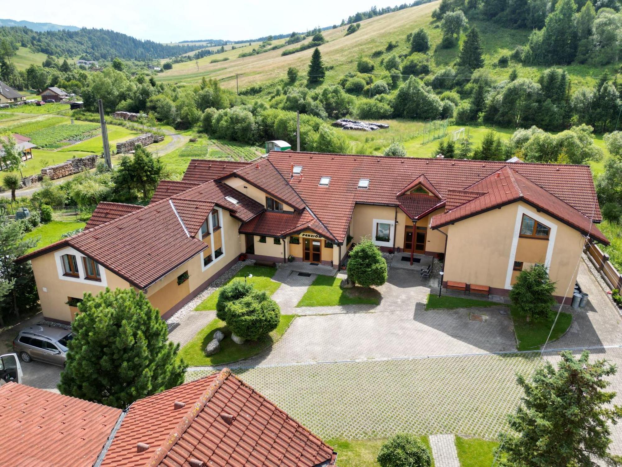 Penzion Jantolak Zuberec Buitenkant foto